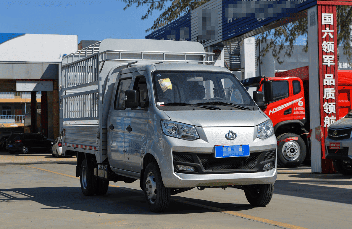 Changan Kuayue – New Leopard T3 EV Single Cockpit