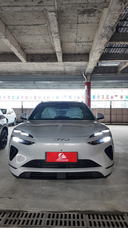 BYD SEA LION O6 EV