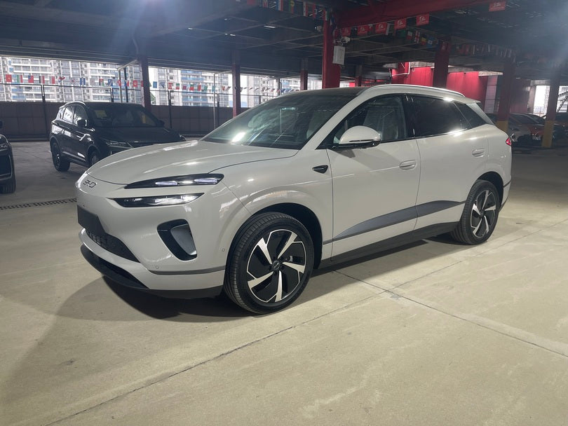 BYD SEA LION O6 EV