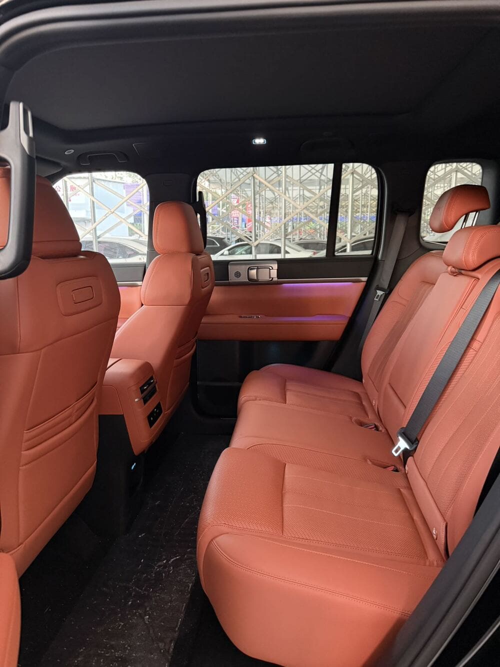 SUV hybride rechargeable Fangchengbao Bao 7 (BYD) | 5 places