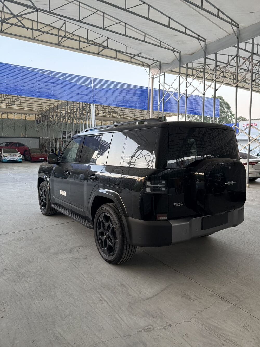 SUV hybride rechargeable Fangchengbao Bao 7 (BYD) | 5 places