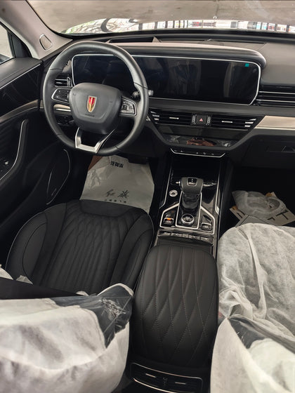Hongqi HS5 Luxury SUV
