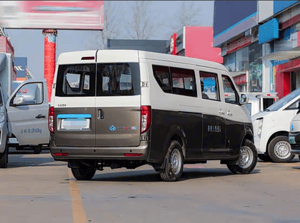 Changan Kuayue – New Leopard STAR V7 EV with 9 seats