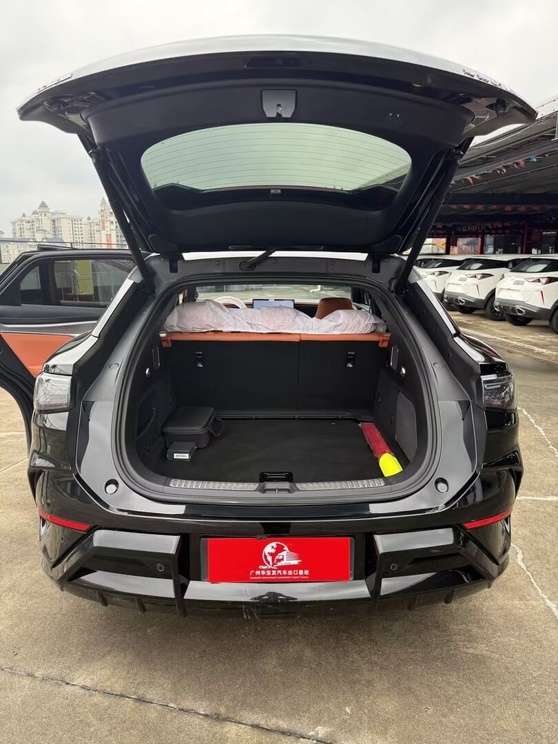 BYD SEALION 07 EV