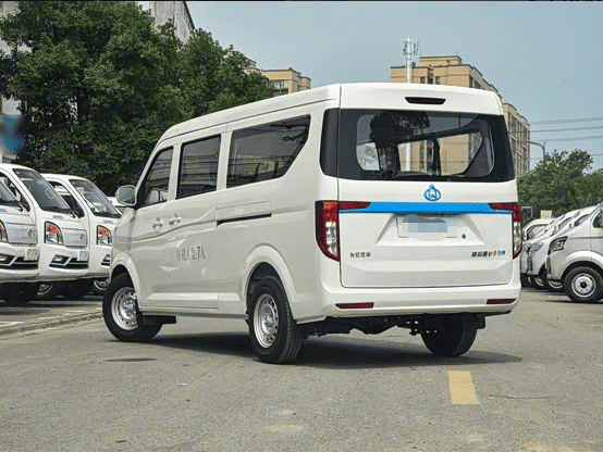 Changan Kuayue – New Leopard STAR V5 EV