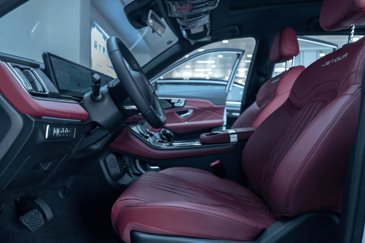 Jetour X70 PLUS 1.5T Flagship 2026 Model