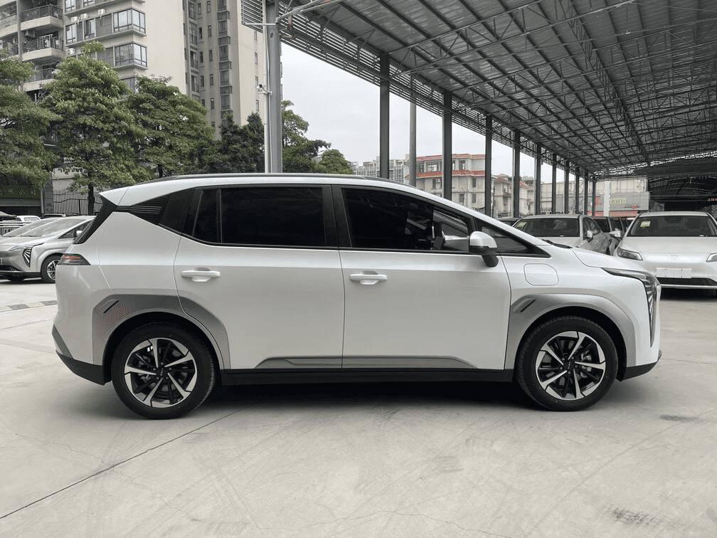 AION Y2025 SECTION PLUS SMART EDITION