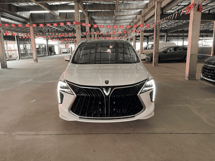 Dongfeng Forthing Yacht 2026, monospace 7 places, 1,5 L Turbo DCT, van familial de luxe | Véhicule d'exportation de Chine