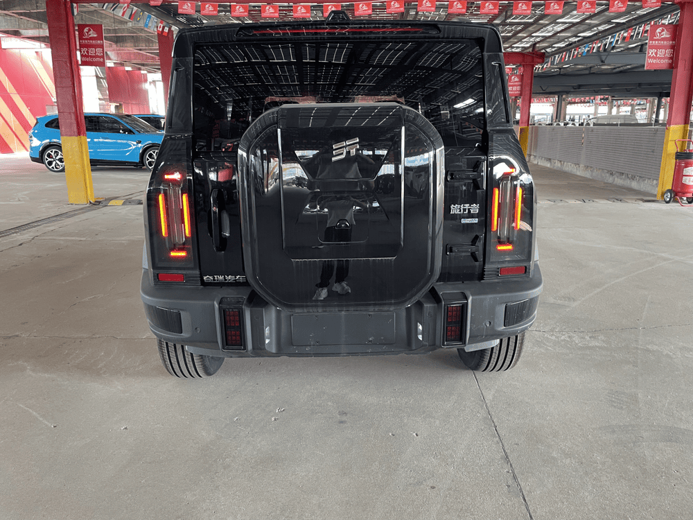SUV Jetour Traveller 1.5TD 7DCT automatique 5 places 2026